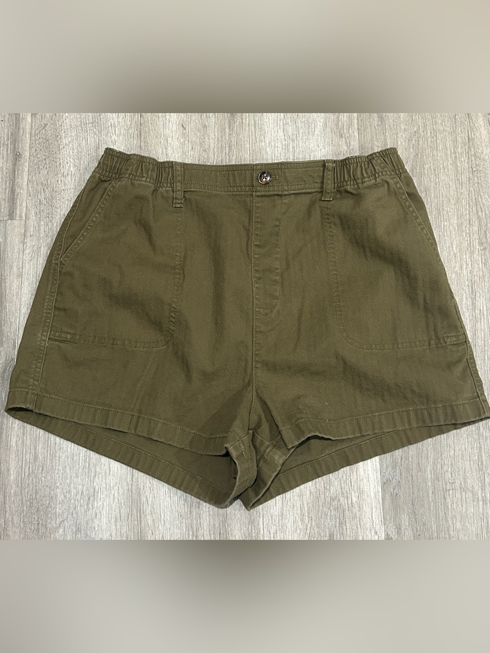 Madewell Olive Utility High-Rise Shorts